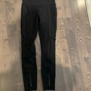 Lululemon size 2 running tights